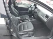 ✅ 2013 Volkswagen Jetta SE • VIN: 3VWDX7AJ3DM397748 • Lot: 42283421. Listed on IAAI with 195,928 mi. Free auction sales archive from the USA and detailed vehicle history report at DreamBid. Image 5.