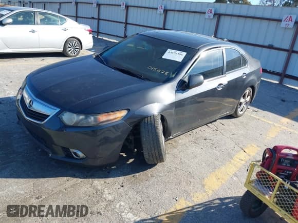 ✅ 2012 Acura TSX Technology • VIN: JH4CU2F68CC015078 • Lot: 43679396. Wystawiony na IAAI z przebiegiem 237 000 mil. Bezpłatny archiwum sprzedaży aukcyjnych z USA i szczegółowy raport historii pojazdu na DreamBid. Zdjęcie 2.