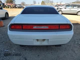 ✅ 2013 Dodge Challenger Rallye Redline • VIN: 2C3CDYAG2DH601069 • Lot: 42184565. Wystawiony na Copart z przebiegiem 144 192 mil. Bezpłatny archiwum sprzedaży aukcyjnych z USA i szczegółowy raport historii pojazdu na DreamBid. Zdjęcie 6.