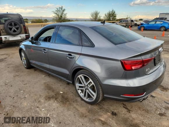 ✅ 2020 Audi A3 Premium • VIN: WAUAUGFF6LA006605 • Лот: 81800495. Опубликован ранее на Copart с пробегом 44 858 миль. Бесплатный доступ к архиву аукционных продаж из США и подробный отчёт об истории автомобиля на DreamBid. Изображение 2.