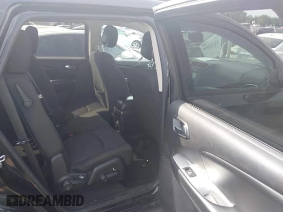 ✅ 2017 Dodge Journey Crossroad Plus • VIN: 3C4PDCGG1HT554945 • Лот: 42320590. Опубликован ранее на IAAI с пробегом 160 085 миль. Бесплатный доступ к архиву аукционных продаж из США и подробный отчёт об истории автомобиля на DreamBid. Изображение 8.