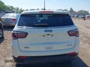 ✅ 2020 Jeep Compass Latitude • VIN: 3C4NJCBB6LT108374 • Lot: 42968422. Listed on IAAI with 25,555 mi. Free auction sales archive from the USA and detailed vehicle history report at DreamBid. Image 16.