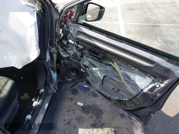 ✅ 2023 Nissan Kicks S • VIN: 3N1CP5BV0PL500559 • Лот: 43585457. Опубликован ранее на IAAI с пробегом 54 831 миль. Бесплатный доступ к архиву аукционных продаж из США и подробный отчёт об истории автомобиля на DreamBid. Изображение 6.