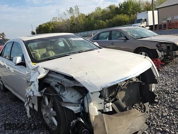 ✅ 2006 Cadillac STS • VIN: 1G6DW677360218886 • Lot: 84905405. Listed on Copart with 103,466 mi. Free auction sales archive from the USA and detailed vehicle history report at DreamBid. Image 13.