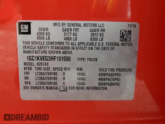 ✅ 2017 Chevrolet Silverado 2500HD LT • VIN: 1GC1KVEG3HF101690 • Lot: 41217584. Wystawiony na Copart z przebiegiem Nie podano. Bezpłatny archiwum sprzedaży aukcyjnych z USA i szczegółowy raport historii pojazdu na DreamBid. Zdjęcie 12.