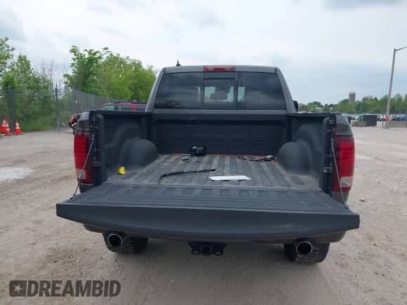 ✅ 2014 Ram 1500 Sport • VIN: 1C6RR7MT3ES221413 • Lot: 42422956. Listed on IAAI with 151,429 mi. Free auction sales archive from the USA and detailed vehicle history report at DreamBid. Image 17.