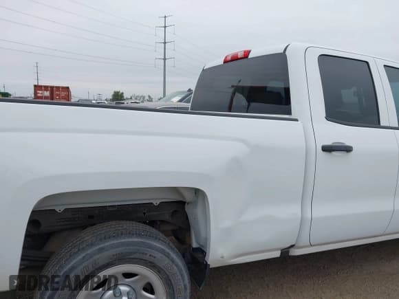 ✅ 2018 Chevrolet Silverado 1500 Work Truck • VIN: 1GCRCNEHXJZ348248 • Lot: 43656045. Listed on IAAI with 42,312 mi. Free auction sales archive from the USA and detailed vehicle history report at DreamBid. Image 6.