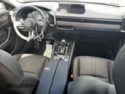 ✅ 2024 Mazda CX-50 Meridian Edition • VIN: 7MMVABDY7RN230942 • Lot: 74531774. Wystawiony na Copart z przebiegiem 1 752 mil. Bezpłatny archiwum sprzedaży aukcyjnych z USA i szczegółowy raport historii pojazdu na DreamBid. Zdjęcie 8.