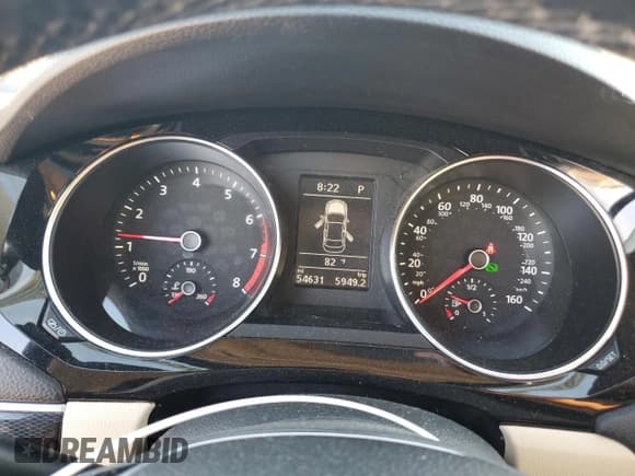 ✅ 2017 Volkswagen Jetta SEL • VIN: 3VWL17AJ2HM203228 • Lot: 81230695. Listed on Copart with 54,631 mi. Free auction sales archive from the USA and detailed vehicle history report at DreamBid. Image 9.