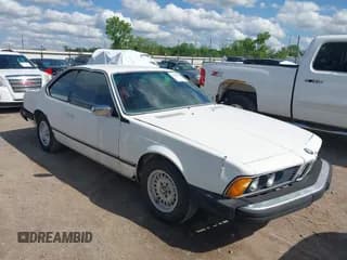 ✅ 1984 BMW 6 Series • VIN: WBAEB8400E6997267 • Лот: 42097915. Опубликован ранее на IAAI с пробегом 191 739 миль. Бесплатный доступ к архиву аукционных продаж из США и подробный отчёт об истории автомобиля на DreamBid. Изображение 1.