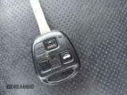 ✅ 2005 Lexus ES 350 • VIN: JTHBA30G655094883 • Лот: 43868988. Опубликован ранее на IAAI с пробегом 119 369 миль. Бесплатный доступ к архиву аукционных продаж из США и подробный отчёт об истории автомобиля на DreamBid. Изображение 11.