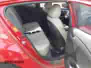 2013 Hyundai Veloster w/Black Int с VIN KMHTC6AD3DU099707, выставлен на аукционе IAAI как лот 43076379 с пробегом 128 517 миль миль и . История ставок и продаж доступна на DreamBid. Изображение 8.