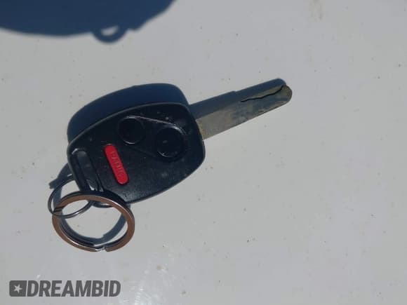 ✅ 2014 Honda Ridgeline Sport • VIN: 5FPYK1F72EB012416 • Lot: 43694778. Listed on IAAI with 177,377 mi. Free auction sales archive from the USA and detailed vehicle history report at DreamBid. Image 11.