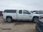 ✅ 2011 GMC Sierra 1500 SLE • VIN: 1GTR1VE04BZ407506 • Lot: 41703417. Wystawiony na IAAI z przebiegiem 231 572 mil. Bezpłatny archiwum sprzedaży aukcyjnych z USA i szczegółowy raport historii pojazdu na DreamBid. Zdjęcie 13.