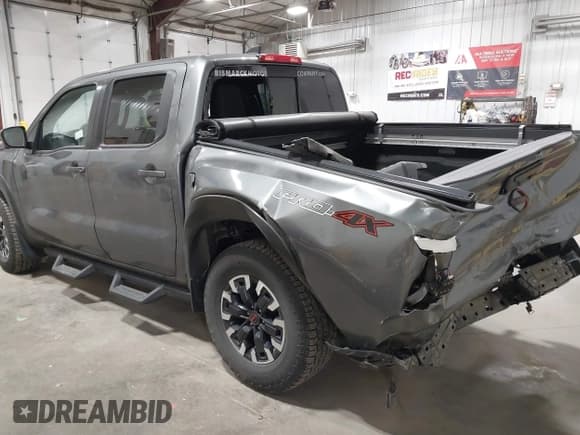 ✅ 2024 Nissan Frontier Pro-4X • VIN: 1N6ED1EK0RN672311 • Лот: 42390629. Опубликован ранее на IAAI с пробегом 8 717 миль. Бесплатный доступ к архиву аукционных продаж из США и подробный отчёт об истории автомобиля на DreamBid. Изображение 3.