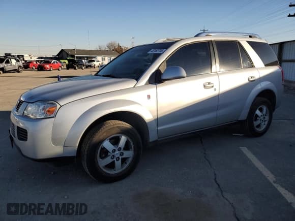 ✅ 2007 Saturn VUE V6 • VIN: 5GZCZ53467S851389 • Lot: 43162715. Wystawiony na Copart z przebiegiem 124 051 mil. Bezpłatny archiwum sprzedaży aukcyjnych z USA i szczegółowy raport historii pojazdu na DreamBid. Zdjęcie 1.