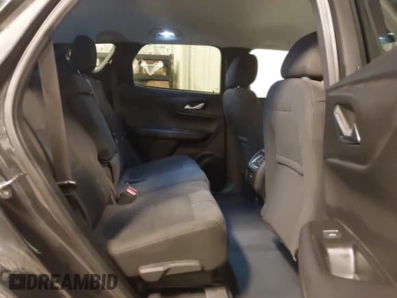 ✅ 2022 Chevrolet Blazer LT • VIN: 3GNKBHR4XNS189027 • Лот: 43516616. Опубликован ранее на IAAI с пробегом 35 913 миль. Бесплатный доступ к архиву аукционных продаж из США и подробный отчёт об истории автомобиля на DreamBid. Изображение 8.