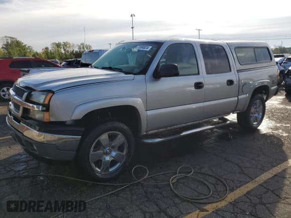 ✅ 2005 Chevrolet Silverado 1500 Z71 • VIN: 2GCEK13T651376967 • Лот: 72890824. Опубликован ранее на Copart с пробегом 170 064 миль. Бесплатный доступ к архиву аукционных продаж из США и подробный отчёт об истории автомобиля на DreamBid. Изображение 1.