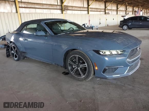 ✅ 2024 Ford Mustang EcoBoost Premium • VIN: 1FAGP8UH4R5118812 • Lot: 91237965. Listed on Copart with 10,682 mi. Free auction sales archive from the USA and detailed vehicle history report at DreamBid. Image 4.