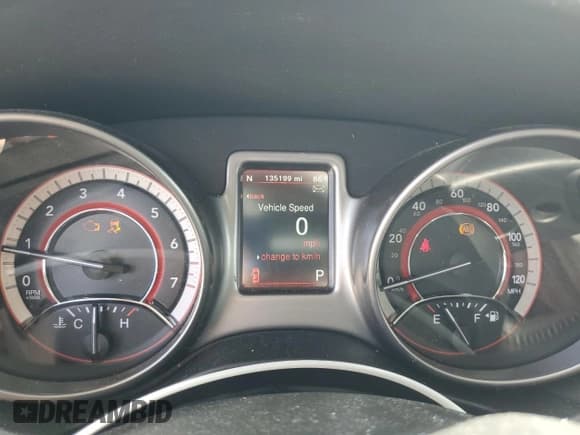 ✅ 2017 Dodge Journey Crossroad Plus • VIN: 3C4PDCGB4HT607898 • Lot: 69689245. Wystawiony na Copart z przebiegiem 135 199 mil. Bezpłatny archiwum sprzedaży aukcyjnych z USA i szczegółowy raport historii pojazdu na DreamBid. Zdjęcie 9.