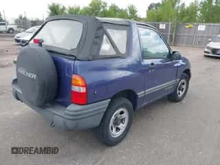 1999 Chevrolet Tracker с VIN 2CNBJ18C9X6937341, выставлен на аукционе IAAI как лот 42921828 с пробегом 152 472 миль миль и . История ставок и продаж доступна на DreamBid. Изображение 4.
