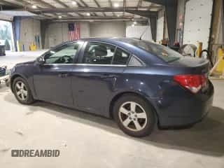 2015 Chevrolet Cruze LT z VIN 1G1PC5SB3F7115377, wystawiony jako Copart lot #86527875 z przebiegiem 109 973 mil mil oraz Czysty tytuł • Clean title. Historia ofert i sprzedaży dostępna na DreamBid. Obrazek 2.