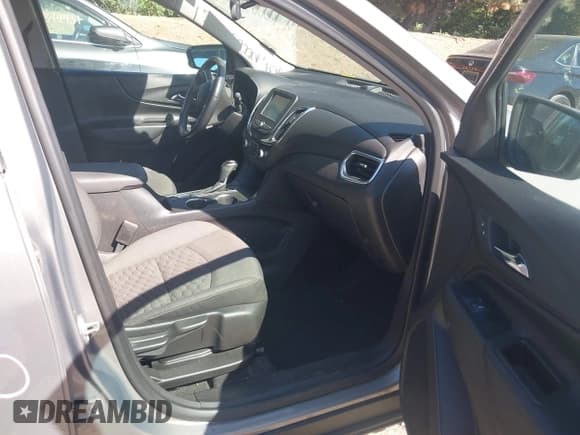 ✅ 2018 Chevrolet Equinox LT • VIN: 3GNAXJEV8JS608084 • Лот: 43349892. Опубликован ранее на IAAI с пробегом 77 264 миль. Бесплатный доступ к архиву аукционных продаж из США и подробный отчёт об истории автомобиля на DreamBid. Изображение 5.