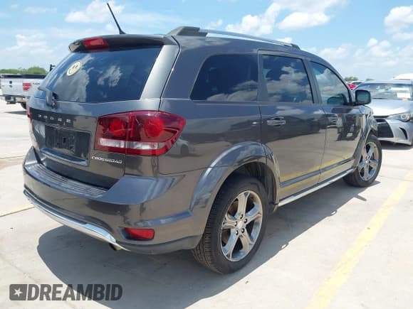 ✅ 2017 Dodge Journey Crossroad Plus • VIN: 3C4PDCGB4HT676431 • Лот: 42664779. Опубликован ранее на IAAI с пробегом 161 646 миль. Бесплатный доступ к архиву аукционных продаж из США и подробный отчёт об истории автомобиля на DreamBid. Изображение 4.