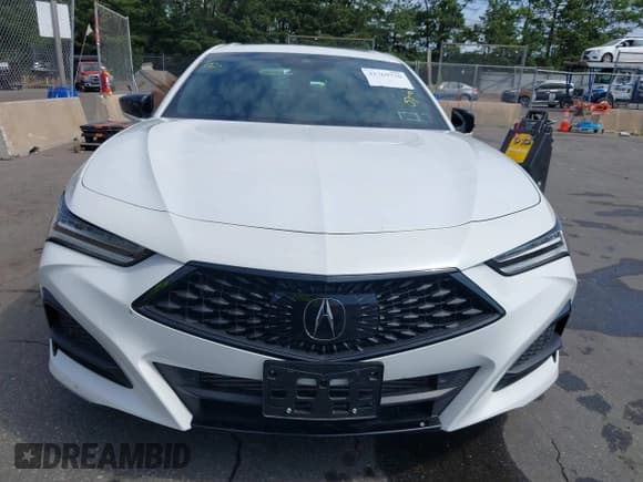 ✅ 2023 Acura TLX w/A-Spec Package • VIN: 19UUB6F52PA001657 • Lot: 42769730. Listed on IAAI with 27,072 mi. Free auction sales archive from the USA and detailed vehicle history report at DreamBid. Image 6.