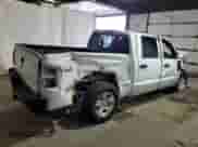 2007 Dodge Dakota SLT с VIN 1D7HW48K47S141558, выставлен на аукционе Copart как лот 86295715 с пробегом 83 148 миль миль и Списание • Salvage title. История ставок и продаж доступна на DreamBid. Изображение 3.