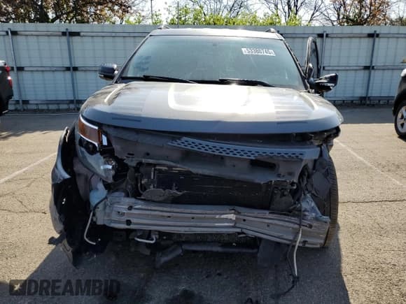 ✅ 2015 Ford Explorer Limited • VIN: 1FM5K7F89FGC06919 • Lot: 53380745. Wystawiony na Copart z przebiegiem 149 874 mil. Bezpłatny archiwum sprzedaży aukcyjnych z USA i szczegółowy raport historii pojazdu na DreamBid. Zdjęcie 5.