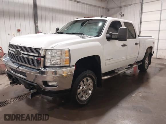 ✅ 2011 Chevrolet Silverado 2500HD LT • VIN: 1GC1KXCG0BF190396 • Лот: 42008385. Опубликован ранее на IAAI с пробегом 193 545 миль. Бесплатный доступ к архиву аукционных продаж из США и подробный отчёт об истории автомобиля на DreamBid. Изображение 18.