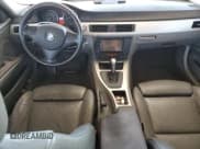 ✅ 2006 BMW 3 Series 330i • VIN: WBAVB33516KS34232 • Лот: 82429395. Опубликован ранее на Copart с пробегом 148 840 миль. Бесплатный доступ к архиву аукционных продаж из США и подробный отчёт об истории автомобиля на DreamBid. Изображение 8.