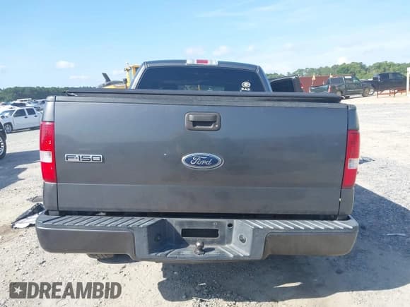 ✅ 2004 Ford F-150 STX • VIN: 1FTRX12W54NA06637 • Lot: 42756290. Wystawiony na IAAI z przebiegiem 323 995 mil. Bezpłatny archiwum sprzedaży aukcyjnych z USA i szczegółowy raport historii pojazdu na DreamBid. Zdjęcie 16.