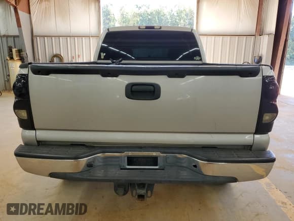 ✅ 2004 Chevrolet Silverado 1500 Z71 • VIN: 1GCEK19T44E181258 • Lot: 82519705. Listed on Copart with 231,934 mi. Free auction sales archive from the USA and detailed vehicle history report at DreamBid. Image 6.