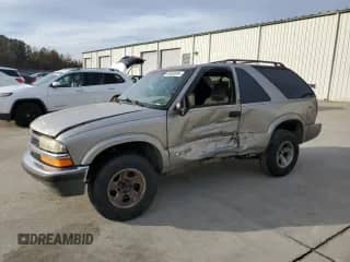 2003 Chevrolet Blazer LS с VIN 1GNCS18X03K119875, выставлен на аукционе Copart как лот 84058504 с пробегом Не указан миль и Списание • Salvage title. История ставок и продаж доступна на DreamBid. Изображение 1.
