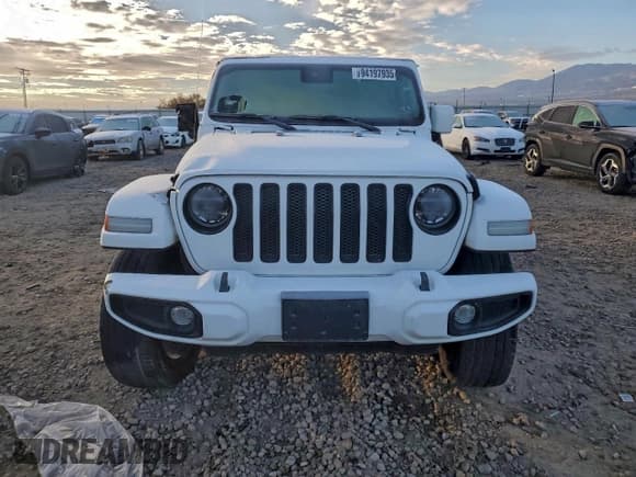 ✅ 2021 Jeep Wrangler Unlimited Sahara High Altitude • VIN: 1C4HJXEN5MW748985 • Lot: 94197935. Wystawiony na Copart z przebiegiem 46 672 mil. Bezpłatny archiwum sprzedaży aukcyjnych z USA i szczegółowy raport historii pojazdu na DreamBid. Zdjęcie 5.