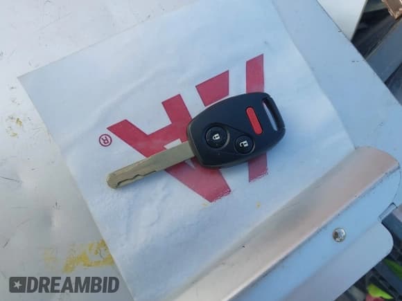 ✅ 2011 Honda Crosstour EX-L • VIN: 5J6TF2H50BL000051 • Lot: 43738976. Wystawiony na IAAI z przebiegiem 243 557 mil. Bezpłatny archiwum sprzedaży aukcyjnych z USA i szczegółowy raport historii pojazdu na DreamBid. Zdjęcie 11.