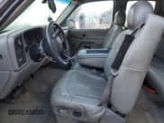 ✅ 2000 Chevrolet Silverado 1500 LS • VIN: 2GCEC19T6Y1290941 • Лот: 81103344. Опубликован ранее на Copart с пробегом 320 909 миль. Бесплатный доступ к архиву аукционных продаж из США и подробный отчёт об истории автомобиля на DreamBid. Изображение 7.