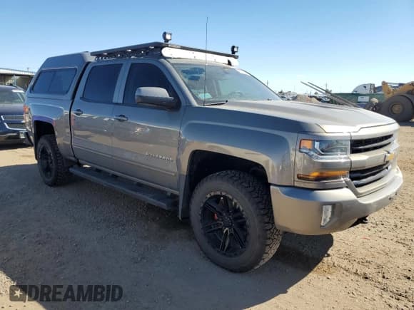 ✅ 2017 Chevrolet Silverado 1500 LT • VIN: 3GCUKRECXHG377395 • Lot: 82202805. Wystawiony na Copart z przebiegiem 150 910 mil. Bezpłatny archiwum sprzedaży aukcyjnych z USA i szczegółowy raport historii pojazdu na DreamBid. Zdjęcie 4.