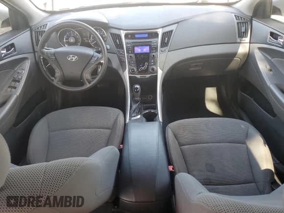 ✅ 2013 Hyundai Sonata GLS • VIN: 5NPEB4AC5DH682320 • Lot: 73504514. Listed on Copart with 173,229 mi. Free auction sales archive from the USA and detailed vehicle history report at DreamBid. Image 8.