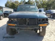 ✅ 1995 Toyota Land Cruiser • VIN: JT3DJ81W6S0106332 • Lot: 47772055. Listed on Copart with 214,499 mi. Free auction sales archive from the USA and detailed vehicle history report at DreamBid. Image 5.