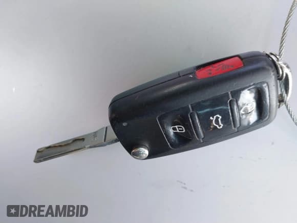 ✅ 2012 Volkswagen Tiguan LE • VIN: WVGAV7AX1CW557250 • Лот: 42300694. Опубликован ранее на IAAI с пробегом 122 310 миль. Бесплатный доступ к архиву аукционных продаж из США и подробный отчёт об истории автомобиля на DreamBid. Изображение 11.