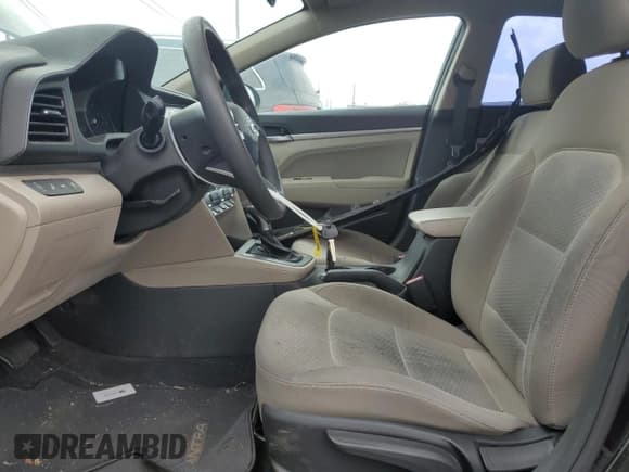 ✅ 2020 Hyundai Elantra Value Edition • VIN: 5NPD84LF9LH601478 • Lot: 71879005. Listed on Copart with 98,506 mi. Free auction sales archive from the USA and detailed vehicle history report at DreamBid. Image 7.