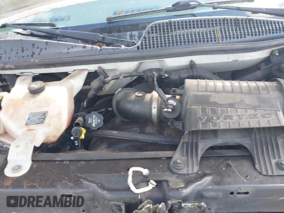 ✅ 2013 Chevrolet Express Cargo • VIN: 1GCSGAFX9D1101116 • Lot: 42351221. Listed on IAAI with 220,008 mi. Free auction sales archive from the USA and detailed vehicle history report at DreamBid. Image 10.