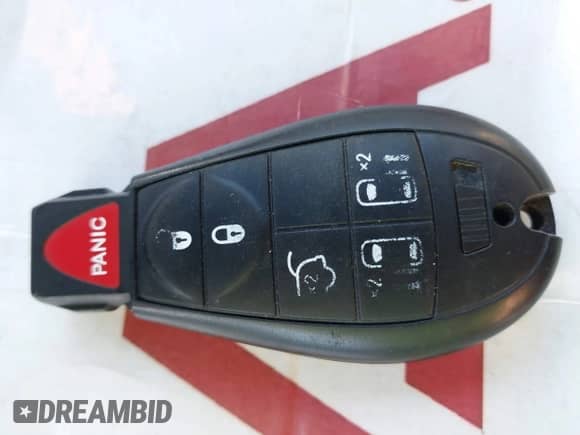 2012 Dodge Grand Caravan SXT z VIN 2C4RDGCG2CR203463, wystawiony jako IAAI lot #43425555 z przebiegiem 142 039 mil mil oraz . Historia ofert i sprzedaży dostępna na DreamBid. Obrazek 11.