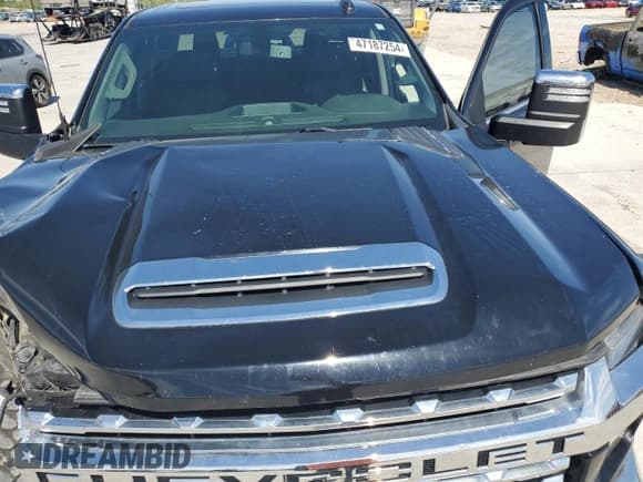 ✅ 2021 Chevrolet Silverado 2500HD LTZ • VIN: 1GC4YPEY9MF295815 • Lot: 46614955. Listed on Copart with 51,586 mi. Free auction sales archive from the USA and detailed vehicle history report at DreamBid. Image 12.