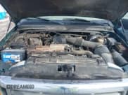 ✅ 1999 Ford F-250 XL • VIN: 1FTNX21S9XEC34633 • Lot: 41621645. Listed on IAAI with 193,069 mi. Free auction sales archive from the USA and detailed vehicle history report at DreamBid. Image 10.