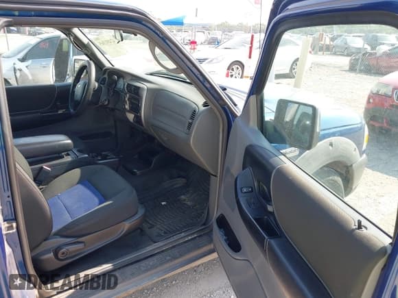 ✅ 2008 Ford Ranger XLT • VIN: 1FTZR45E38PA85394 • Lot: 42491365. Wystawiony na IAAI z przebiegiem 170 845 mil. Bezpłatny archiwum sprzedaży aukcyjnych z USA i szczegółowy raport historii pojazdu na DreamBid. Zdjęcie 5.