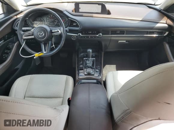 ✅ 2023 Mazda CX-30 Premium • VIN: 3MVDMBDY2PM503035 • Lot: 80368565. Wystawiony na Copart z przebiegiem 51 174 mil. Bezpłatny archiwum sprzedaży aukcyjnych z USA i szczegółowy raport historii pojazdu na DreamBid. Zdjęcie 8.